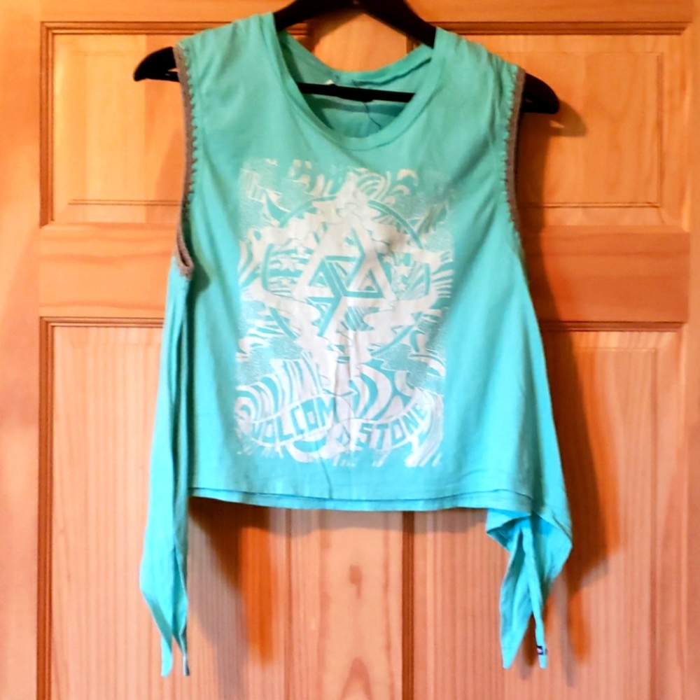 Volcom brand printed tie top sz large